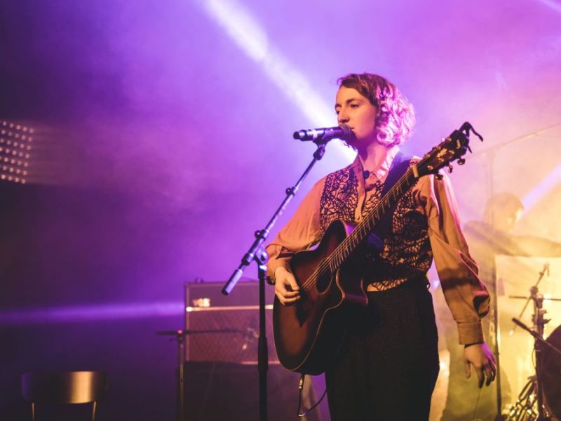 Pourquoi y a-t-il si peu de femmes et de minorités en tête d’affiche des festivals&nbsp;?
