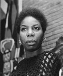 Nina Simone portrait noir et blanc 1965 engagement droits civiques.